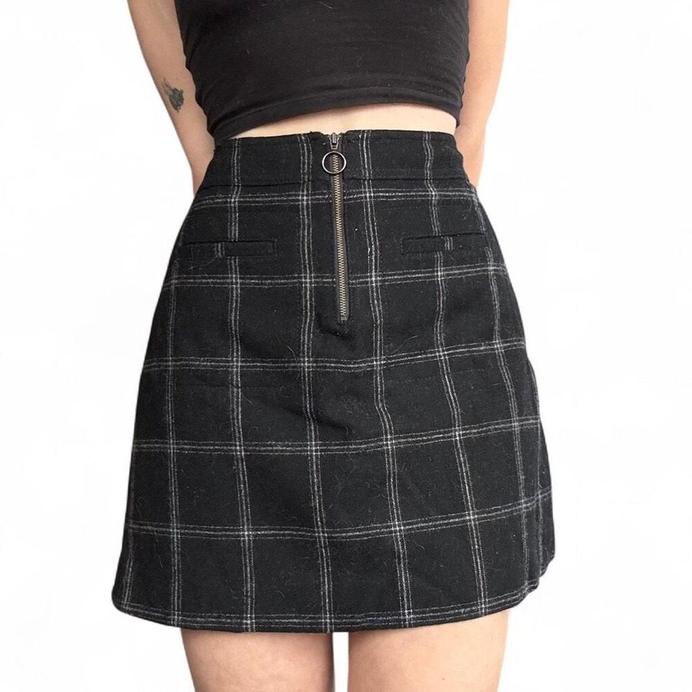 Madewell Mini Skirt Black Plaid Wool Sz 2 Preppy Dark Academia, Goth 90’s Grunge
